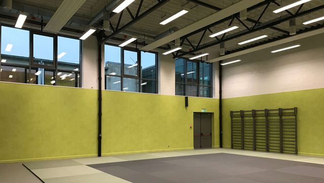 Jaunolaines sākumskolas sporta zāle