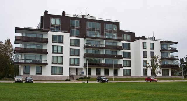 Улица Тиклу, Юрмала