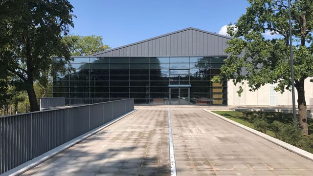 Tukuma 3.pamatskolas sporta zāle un stadions